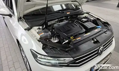 Volkswagen Passat 2022 2.0 гидро в Москве № 1765157, миниатюра 6