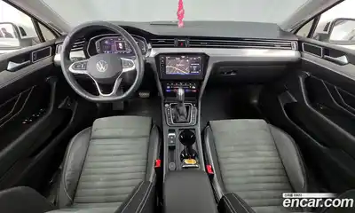 Volkswagen Passat 2022 2.0 гидро в Москве № 1765157, миниатюра 10