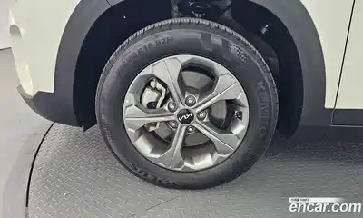Kia Seltos 2024 1.6 гидро в Москве № 1831532, миниатюра 5