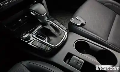 Kia Seltos 2024 1.6 гидро в Москве № 1831532, миниатюра 9