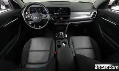 Kia Seltos 2024 1.6 гидро в Москве № 1831569, миниатюра 7