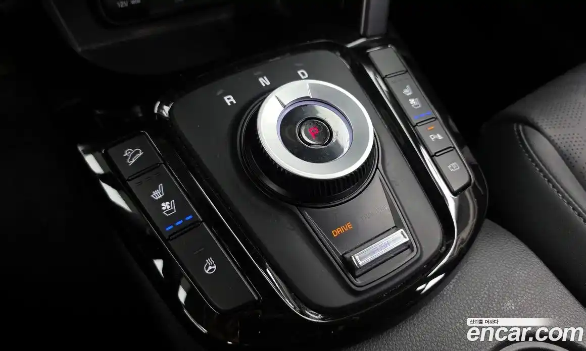 Kia Seltos 2024 1.6 гидро в Москве № 1831569, фото 9