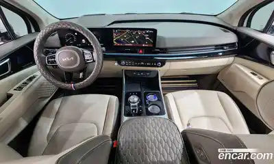 Kia Canival 2024 1.6 гидро в Москве № 1831913, миниатюра 7