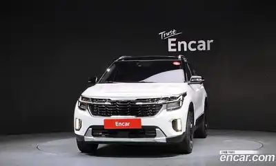 Kia Seltos 2023 1.6 гидро в Москве № 1832096, миниатюра 3