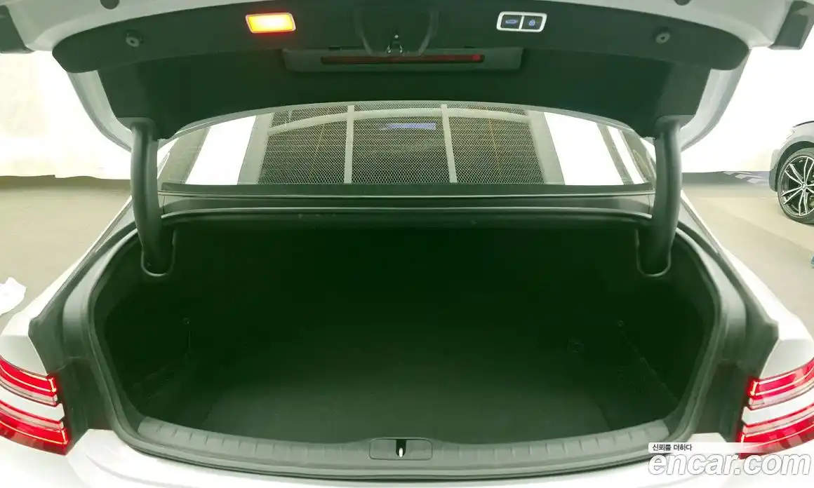 Genesis G80 2024 2.5 гидро в Москве № 1832231, фото 20