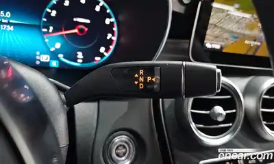 Mercedes-Benz C-Class 2023 2.0 гидро в Москве № 1832439, миниатюра 9