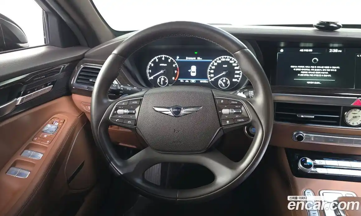 Genesis G90 2019 3.8 гидро в Москве № 1832577, фото 19