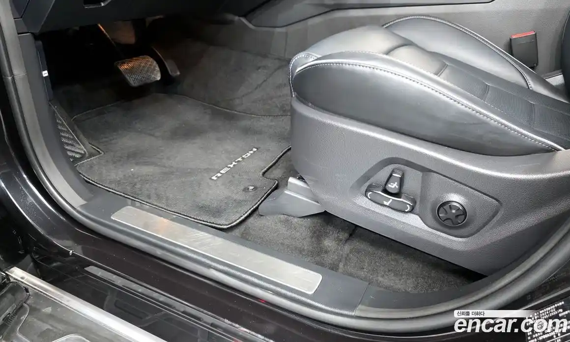 SsangYong Rexton 2024 2.2 гидро в Москве № 1832638, фото 30