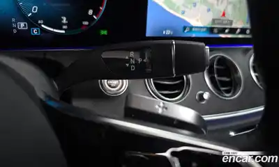 Mercedes-Benz E-Class 2022 2.0 гидро в Москве № 1832785, миниатюра 11