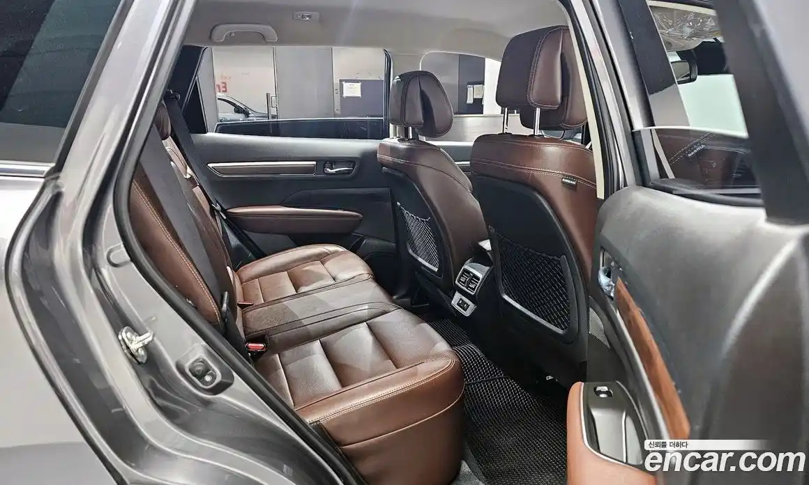 Renault QM6 2019 2.0 гидро в Москве № 1834570, фото 11