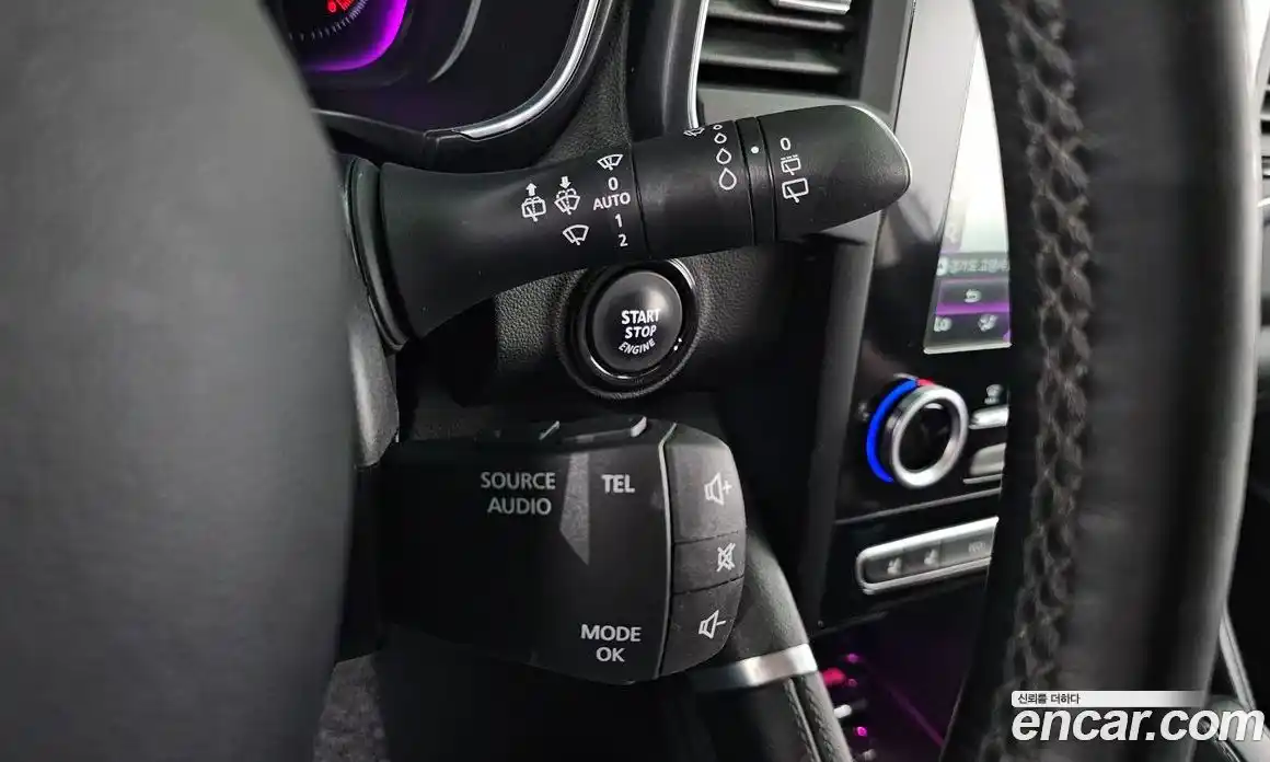 Renault QM6 2017 2.0 гидро в Москве № 1834612, фото 24