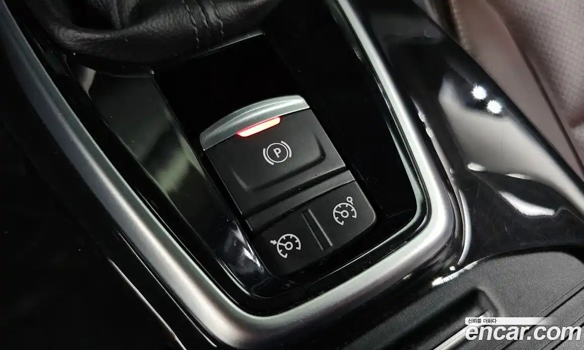 Renault QM6 2017 2.0 гидро в Москве № 1834612, фото 27