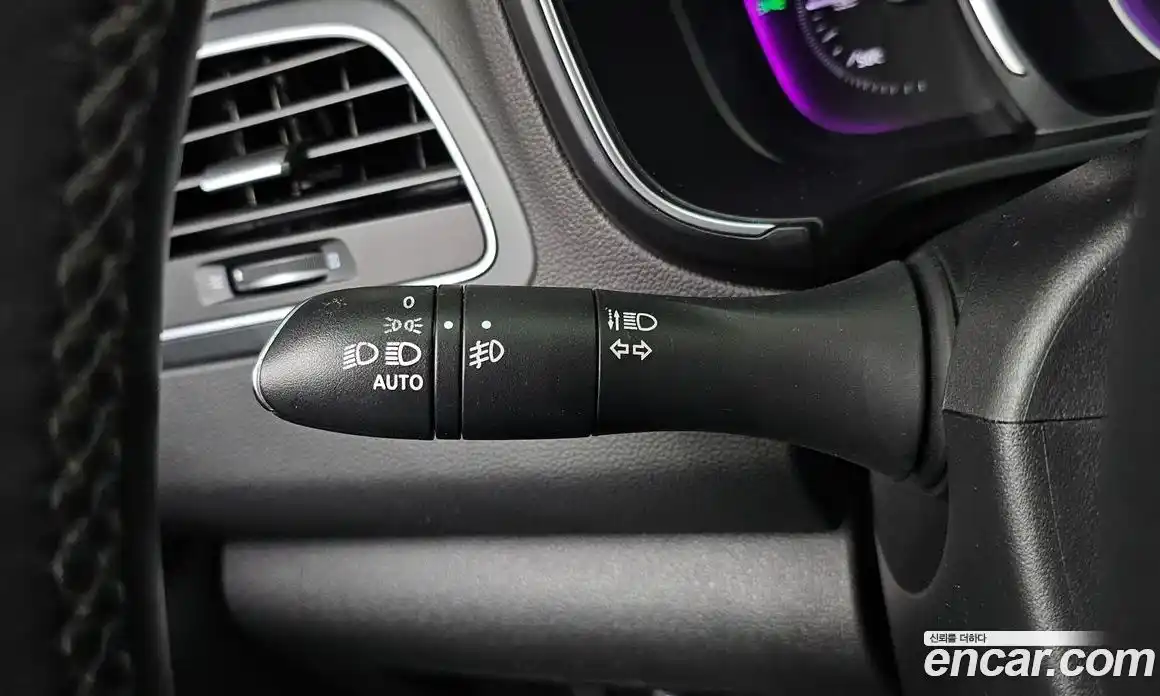 Renault QM6 2017 2.0 гидро в Москве № 1834612, фото 28