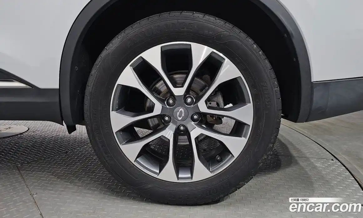 Renault QM6 2017 2.0 гидро в Москве № 1834612, фото 7