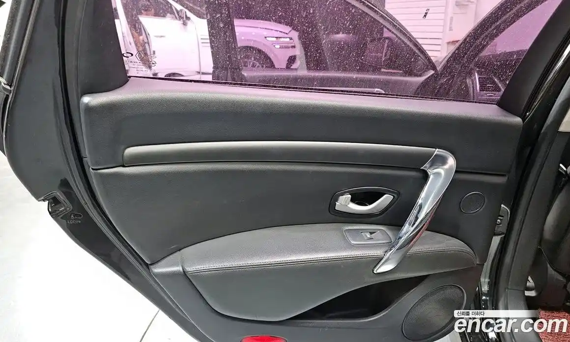 Renault SM7 2016 2.0 гидро в Москве № 1834745, фото 15
