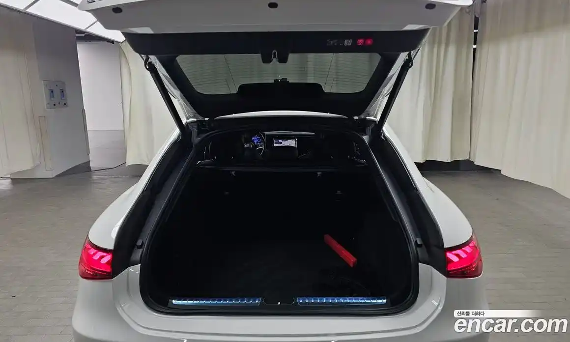 Mercedes-Benz EQS 2022 0.3 гидро в Москве № 1834823, фото 26