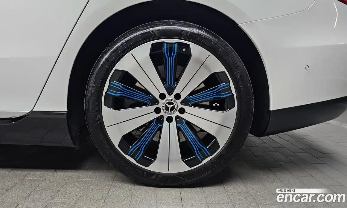 Mercedes-Benz EQS 2022 0.3 гидро в Москве № 1834823, фото 7