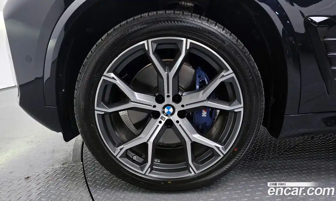 BMW X5 2025 3.0 гидро в Москве № 1835299, фото 5