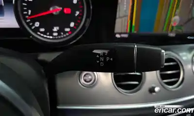 Mercedes-Benz E-Class 2019 2.0 гидро в Москве № 1835997, миниатюра 12
