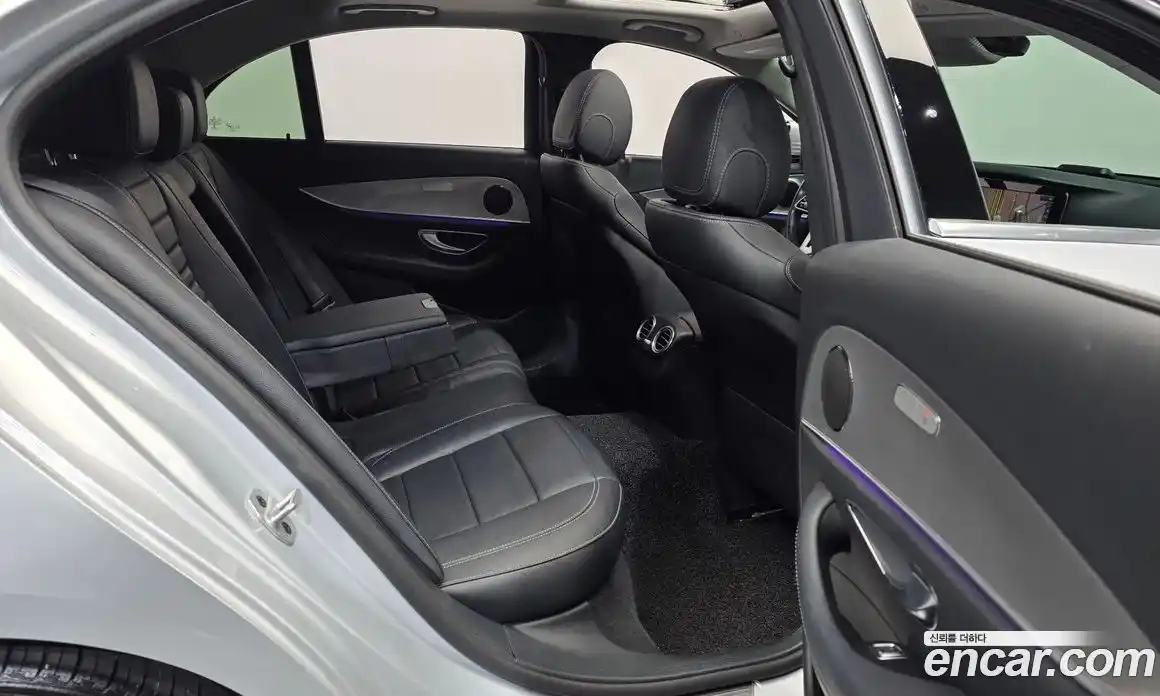 Mercedes-Benz E-Class 2019 2.0 гидро в Москве № 1835997, фото 18