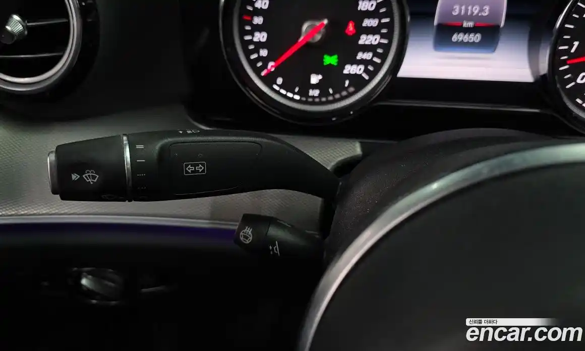 Mercedes-Benz E-Class 2019 2.0 гидро в Москве № 1835997, фото 27