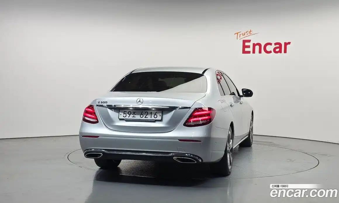 Mercedes-Benz E-Class 2019 2.0 гидро в Москве № 1835997, фото 4