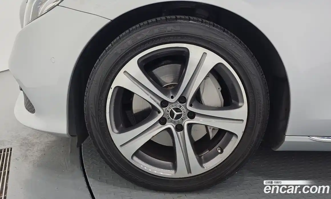 Mercedes-Benz E-Class 2019 2.0 гидро в Москве № 1835997, фото 7