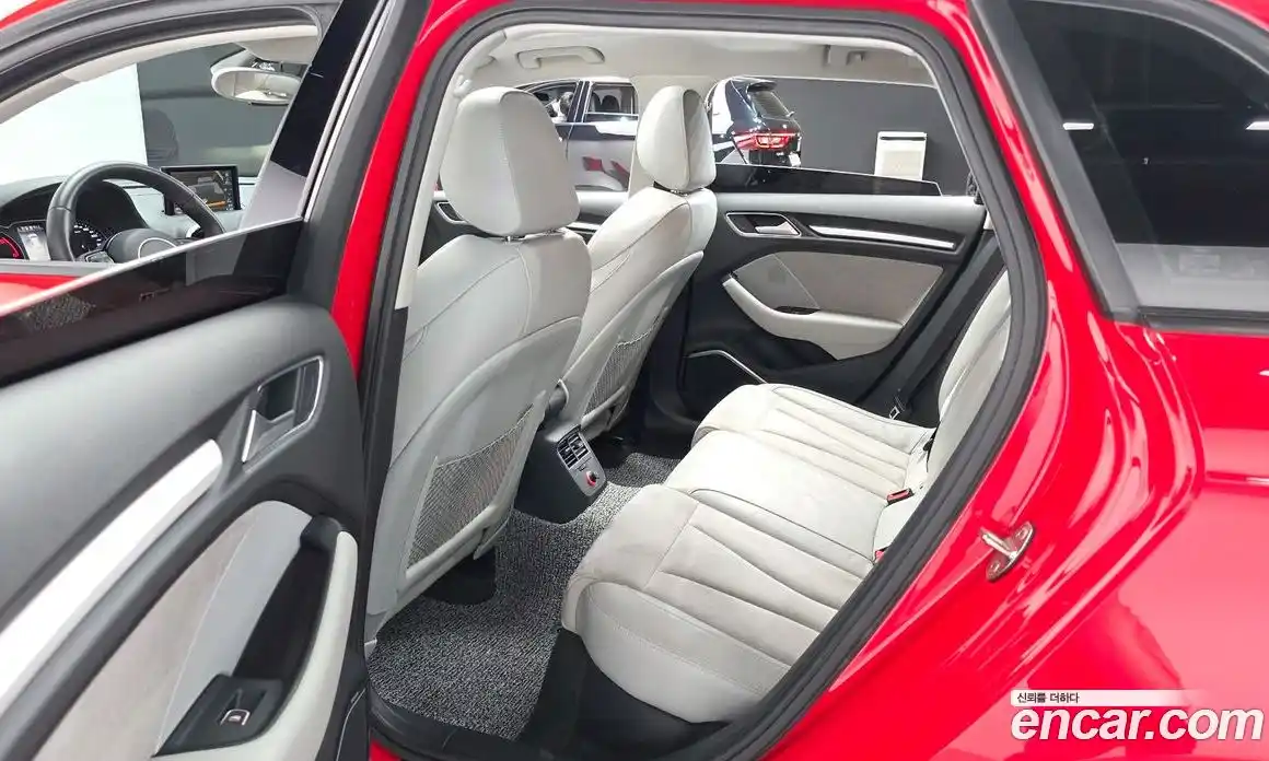 Audi A3 2015 2.0 гидро в Москве № 1836423, фото 12