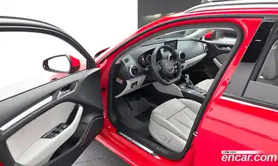 Audi A3 2015 2.0 гидро в Москве № 1836423, миниатюра 10