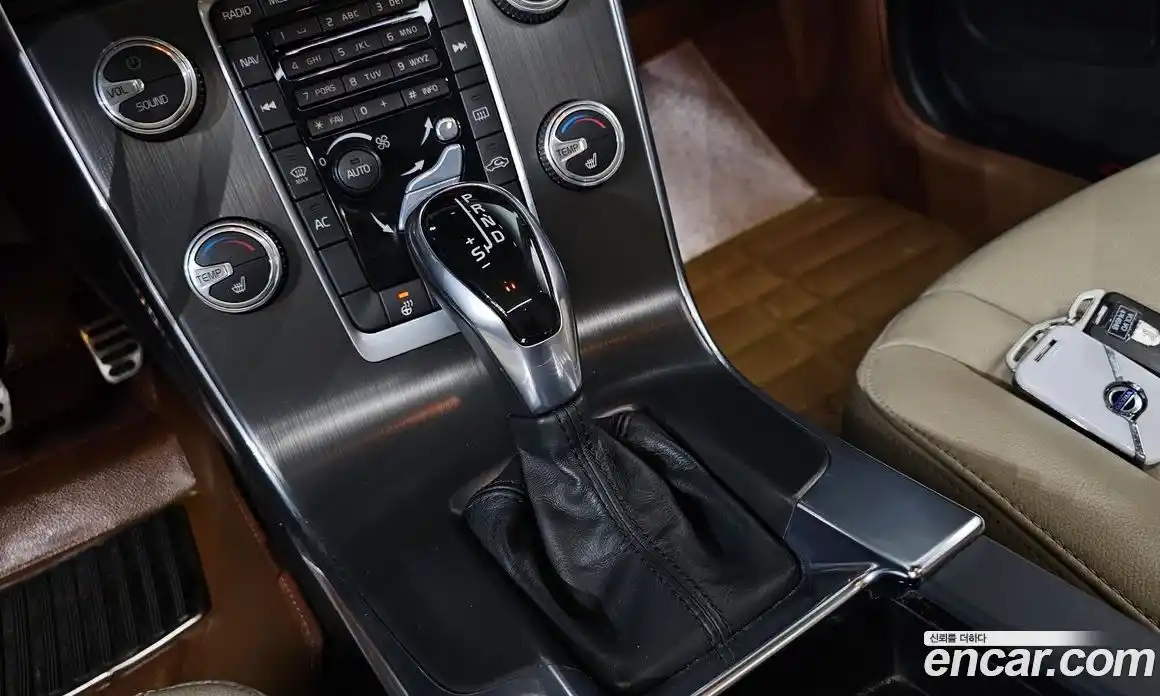 Volvo S60 2014 1.6 гидро в Москве № 1836938, фото 9