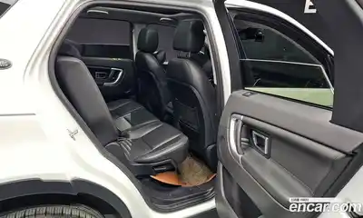 Land Rover Discovery Sport 2016 2.0 гидро в Москве № 1837423, миниатюра 11