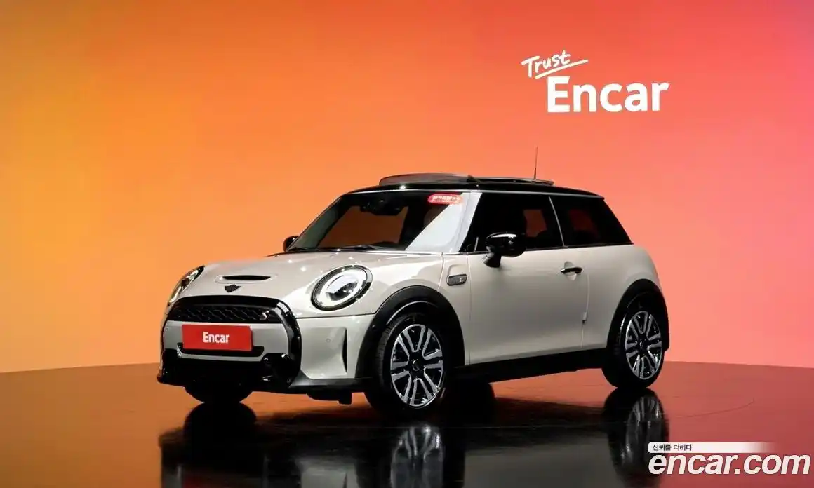 Mini Cooper 2023 2.0 гидро в Москве № 1837632, фото 35