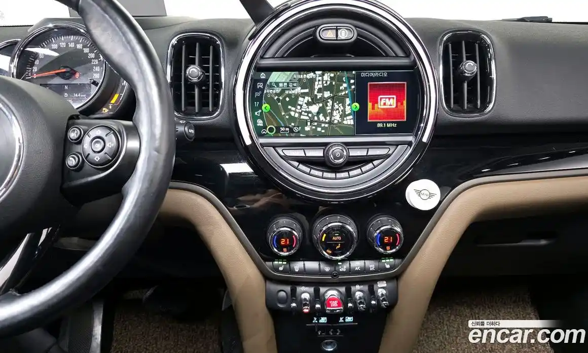 Mini Countryman 2018 2.0 гидро в Москве № 1837689, фото 20
