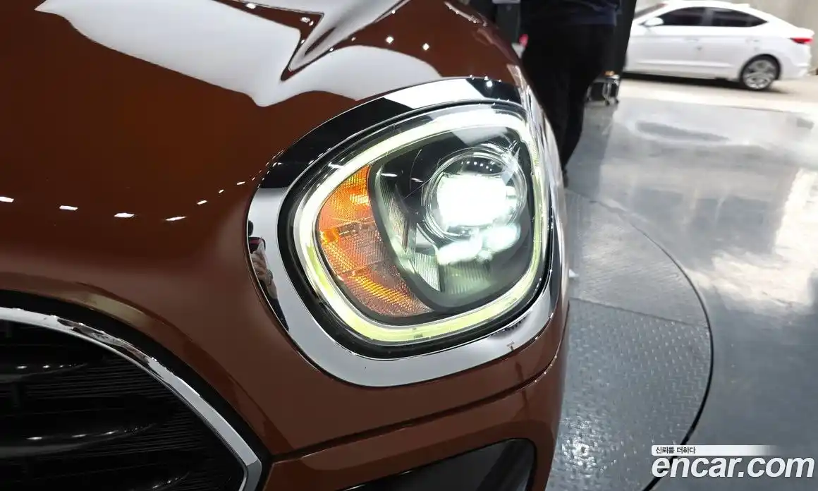 Mini Countryman 2018 2.0 гидро в Москве № 1837689, фото 8
