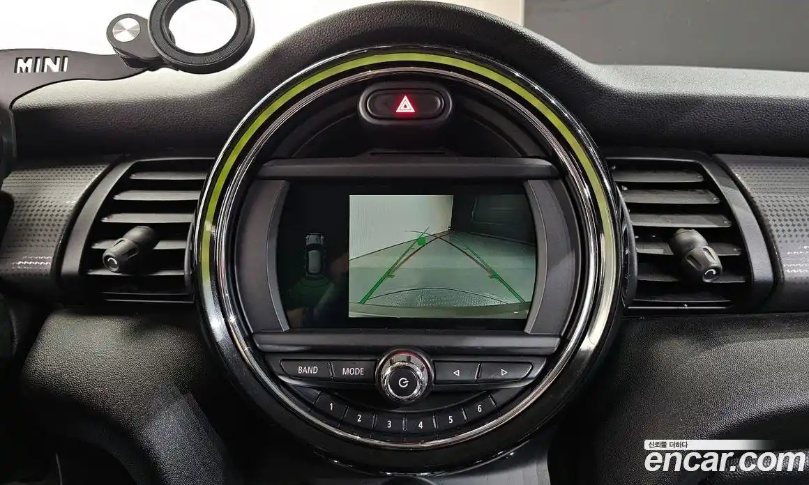 Mini Cooper 2019 1.5 гидро в Москве № 1837716, фото 21