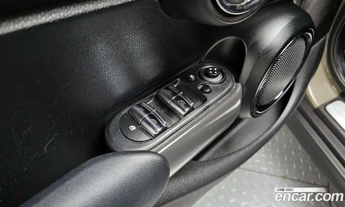 Mini Cooper 2019 1.5 гидро в Москве № 1837716, фото 23