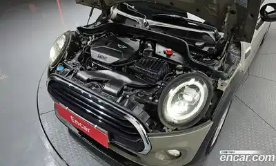 Mini Cooper 2019 1.5 гидро в Москве № 1837716, миниатюра 6