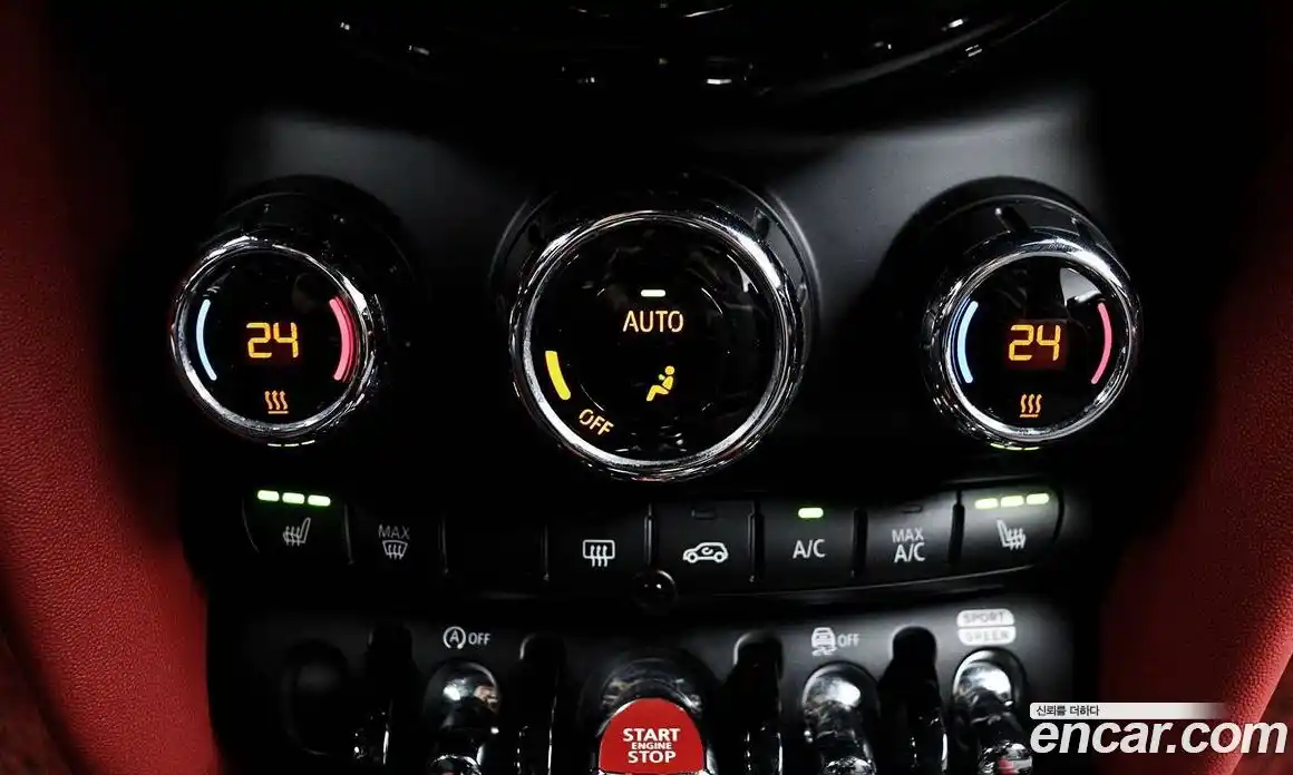Mini Cooper Convertible 2019 2.0 гидро в Москве № 1837763, фото 18