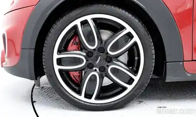 Mini Cooper Convertible 2019 2.0 гидро в Москве № 1837763, миниатюра 5