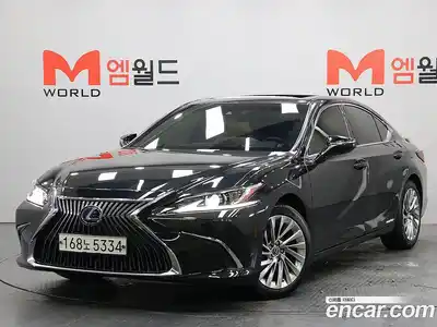 Lexus ES, 2021