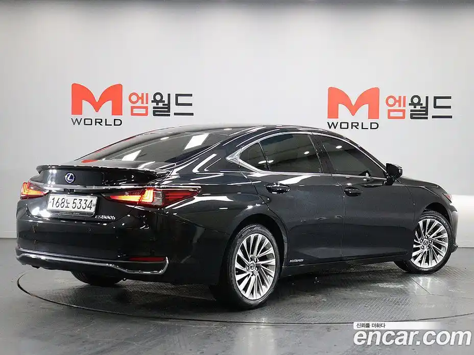 Lexus ES 2021 2.5 гидро в Москве № 1838006, фото 3
