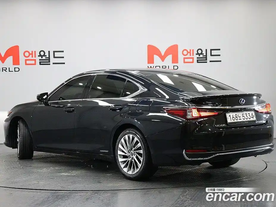 Lexus ES 2021 2.5 гидро в Москве № 1838006, фото 4