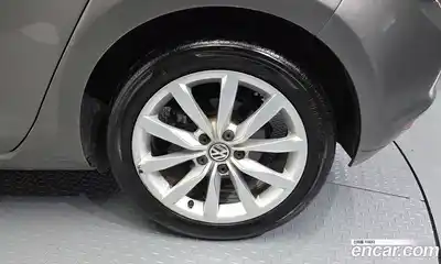 Volkswagen Golf 2014 2.0 гидро в Москве № 1838210, миниатюра 5