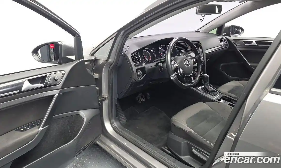 Volkswagen Golf 2014 2.0 гидро в Москве № 1838210, фото 10