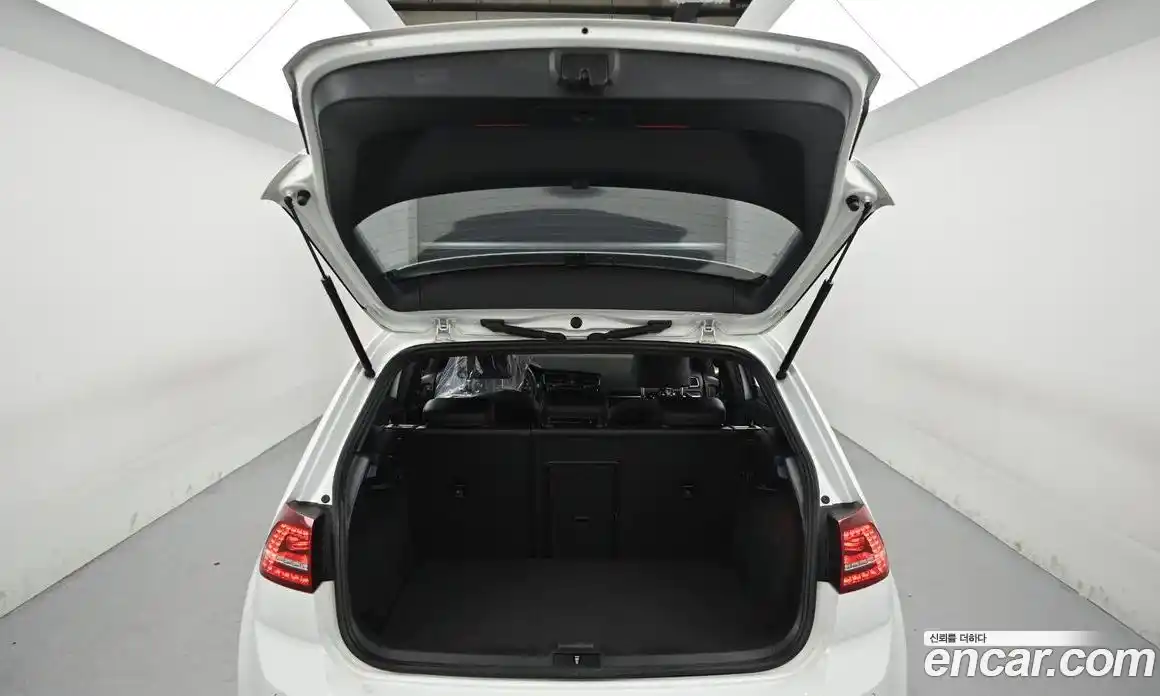 Volkswagen Golf 2014 2.0 гидро в Москве № 1838271, фото 19