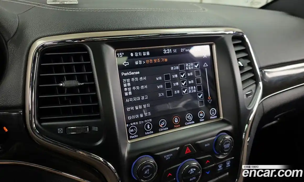 Jeep Cherokee 2015 3.6 гидро в Москве № 1838408, фото 16
