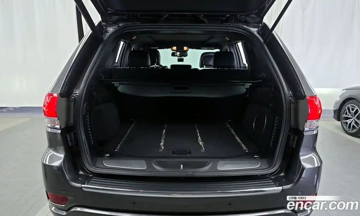 Jeep Cherokee 2015 3.6 гидро в Москве № 1838408, фото 20