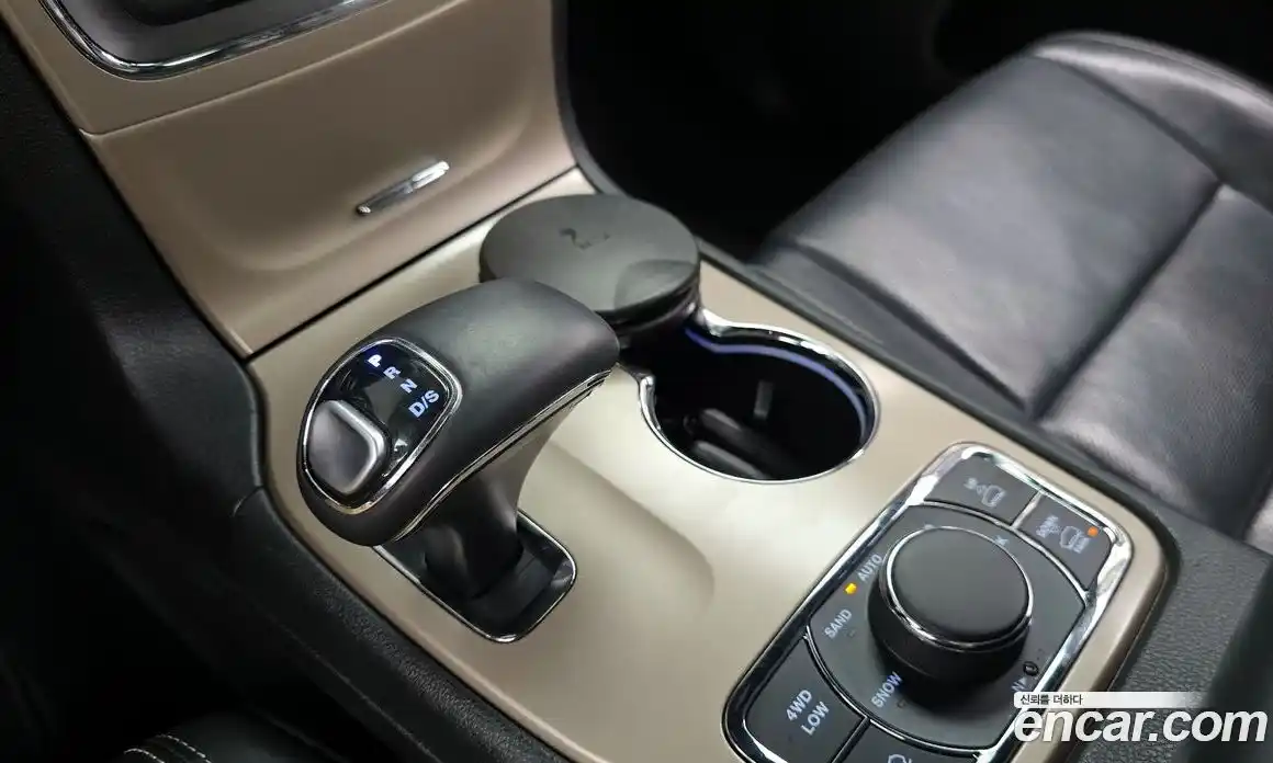 Jeep Cherokee 2015 3.6 гидро в Москве № 1838408, фото 9