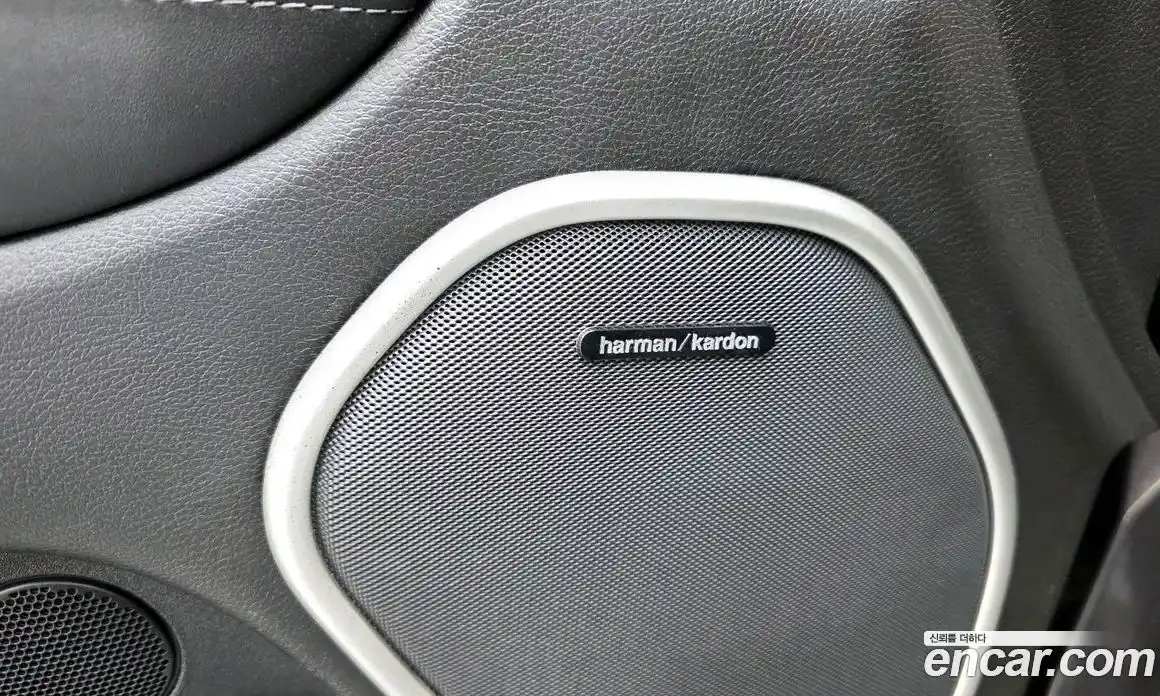 Jeep Cherokee 2019 3.6 гидро в Москве № 1838421, фото 35