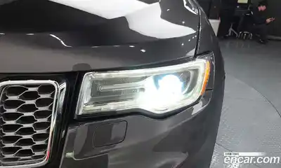 Jeep Cherokee 2019 3.6 гидро в Москве № 1838421, миниатюра 8